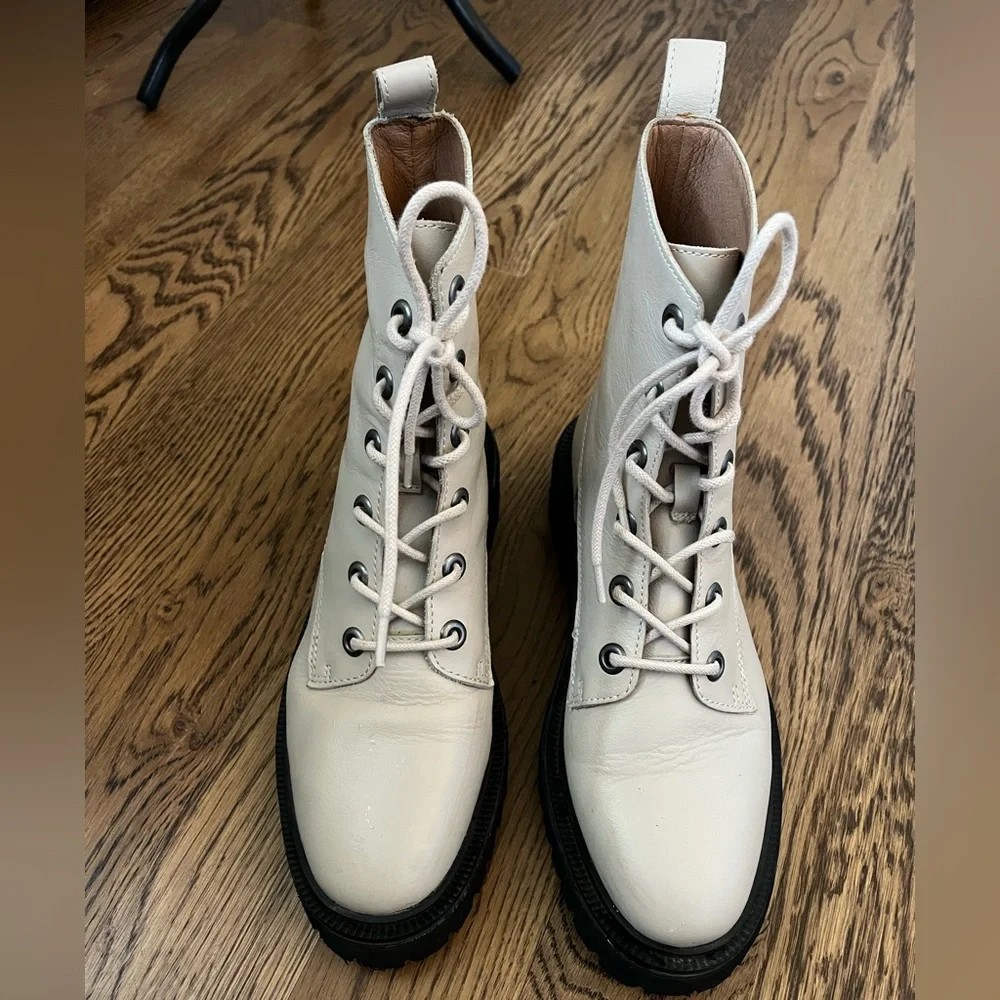 Madewell Rayna Lace Up Cream Lug Sole Combat Boots Size 7 - Picture 2 of 13